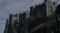 extant_GameOfThrones_2x02-TheNightLands_3611