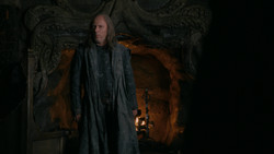 extant_GameOfThrones_2x02-TheNightLands_3716