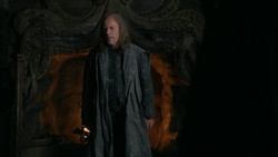 extant_GameOfThrones_2x02-TheNightLands_3719