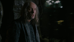 extant_GameOfThrones_2x02-TheNightLands_3815