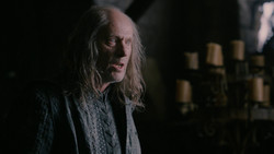 extant_GameOfThrones_2x02-TheNightLands_3831