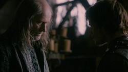 extant_GameOfThrones_2x02-TheNightLands_3858