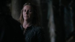 extant_GameOfThrones_2x02-TheNightLands_3925