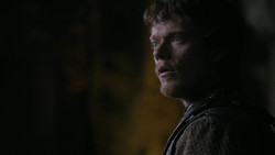 extant_GameOfThrones_2x02-TheNightLands_3938