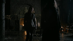 extant_GameOfThrones_2x02-TheNightLands_4058