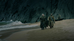 extant_GameOfThrones_2x02-TheNightLands_4112