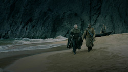 extant_GameOfThrones_2x02-TheNightLands_4114