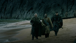 extant_GameOfThrones_2x02-TheNightLands_4131