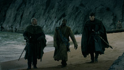 extant_GameOfThrones_2x02-TheNightLands_4137
