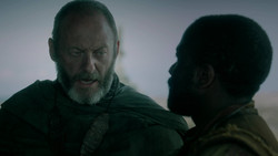 extant_GameOfThrones_2x02-TheNightLands_4235