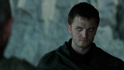 extant_GameOfThrones_2x02-TheNightLands_4241