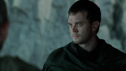 extant_GameOfThrones_2x02-TheNightLands_4257