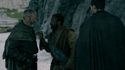 extant_GameOfThrones_2x02-TheNightLands_4271