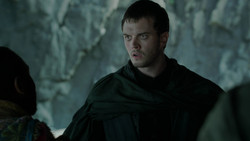 extant_GameOfThrones_2x02-TheNightLands_4294