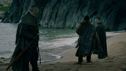 extant_GameOfThrones_2x02-TheNightLands_4421