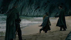 extant_GameOfThrones_2x02-TheNightLands_4426