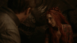 extant_GameOfThrones_2x02-TheNightLands_5085