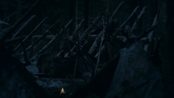extant_GameOfThrones_2x02-TheNightLands_5299
