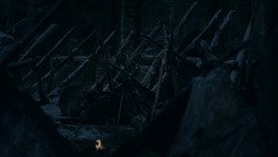 extant_GameOfThrones_2x02-TheNightLands_5300