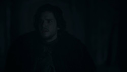 extant_GameOfThrones_2x02-TheNightLands_5402