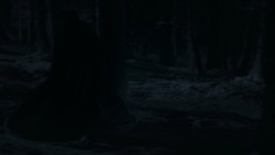 extant_GameOfThrones_2x02-TheNightLands_5457