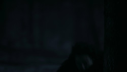 extant_GameOfThrones_2x02-TheNightLands_5470
