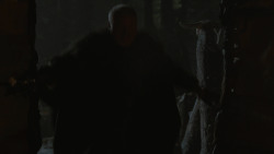 extant_GameOfThrones_2x03-WhatIsDeadMayNeverDie_0005