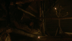 extant_GameOfThrones_2x03-WhatIsDeadMayNeverDie_0015