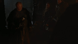 extant_GameOfThrones_2x03-WhatIsDeadMayNeverDie_0023