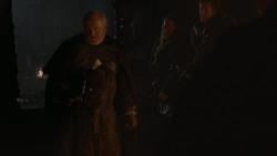 extant_GameOfThrones_2x03-WhatIsDeadMayNeverDie_0024