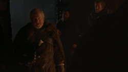 extant_GameOfThrones_2x03-WhatIsDeadMayNeverDie_0027