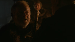 extant_GameOfThrones_2x03-WhatIsDeadMayNeverDie_0038