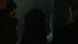 extant_GameOfThrones_2x03-WhatIsDeadMayNeverDie_0059