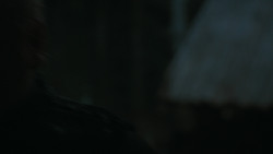 extant_GameOfThrones_2x03-WhatIsDeadMayNeverDie_0082