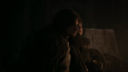 extant_GameOfThrones_2x03-WhatIsDeadMayNeverDie_0089