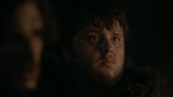 extant_GameOfThrones_2x03-WhatIsDeadMayNeverDie_0093