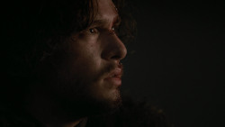 extant_GameOfThrones_2x03-WhatIsDeadMayNeverDie_0128