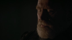 extant_GameOfThrones_2x03-WhatIsDeadMayNeverDie_0138
