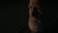 extant_GameOfThrones_2x03-WhatIsDeadMayNeverDie_0146