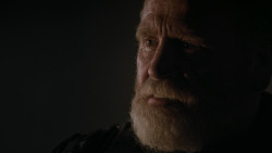 extant_GameOfThrones_2x03-WhatIsDeadMayNeverDie_0230