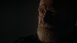 extant_GameOfThrones_2x03-WhatIsDeadMayNeverDie_0232