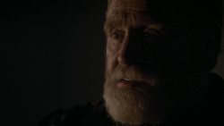 extant_GameOfThrones_2x03-WhatIsDeadMayNeverDie_0234