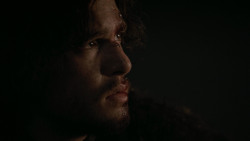 extant_GameOfThrones_2x03-WhatIsDeadMayNeverDie_0240