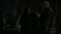 extant_GameOfThrones_2x03-WhatIsDeadMayNeverDie_0249