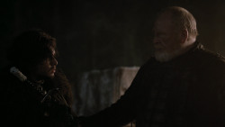 extant_GameOfThrones_2x03-WhatIsDeadMayNeverDie_0258