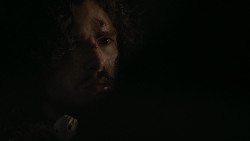 extant_GameOfThrones_2x03-WhatIsDeadMayNeverDie_0270