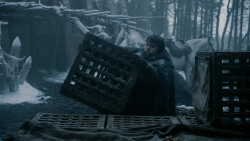 extant_GameOfThrones_2x03-WhatIsDeadMayNeverDie_0280