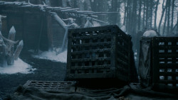extant_GameOfThrones_2x03-WhatIsDeadMayNeverDie_0284