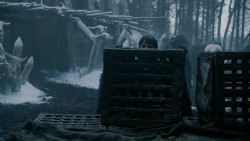 extant_GameOfThrones_2x03-WhatIsDeadMayNeverDie_0285