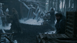 extant_GameOfThrones_2x03-WhatIsDeadMayNeverDie_0297